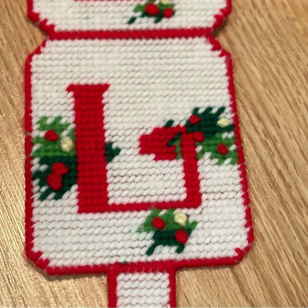 Vintage NOEL Christmas plastic canvas‎ hanging decor
